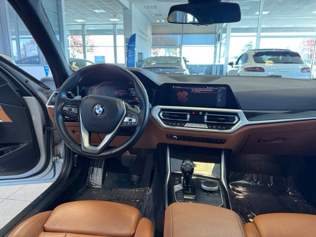 Used 2019 BMW 330i Sedan w/ Convenience Package RWD image 28