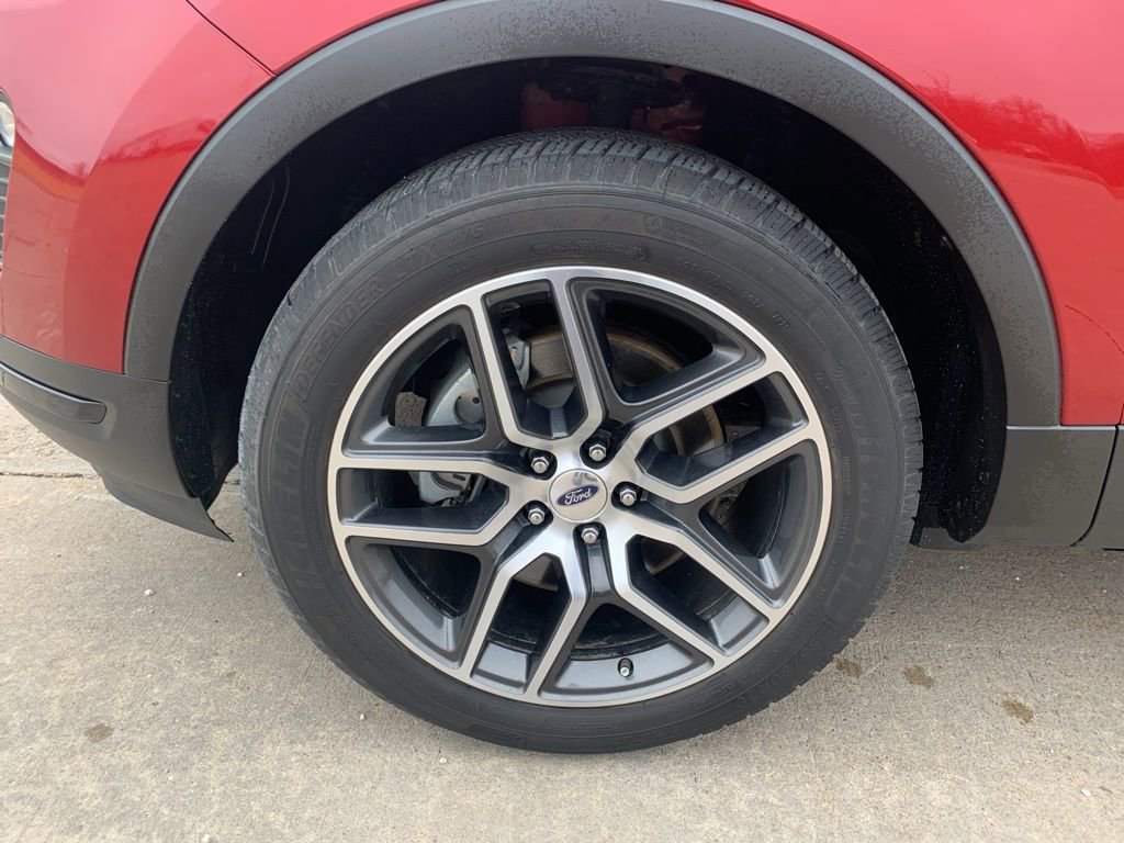 Used 2018 Ford Explorer Sport w/ Equipment Group 401A image 28