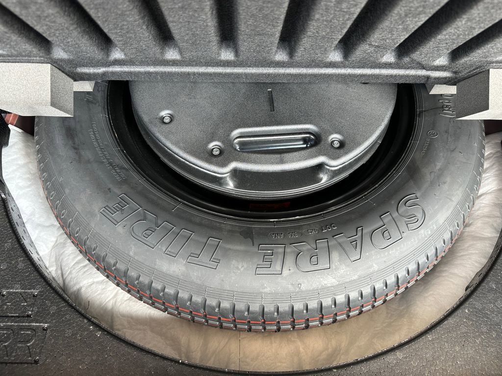 Used 2025 MAZDA CX-50 AWD 2.5 S w/ Premium Plus Pkg image 19