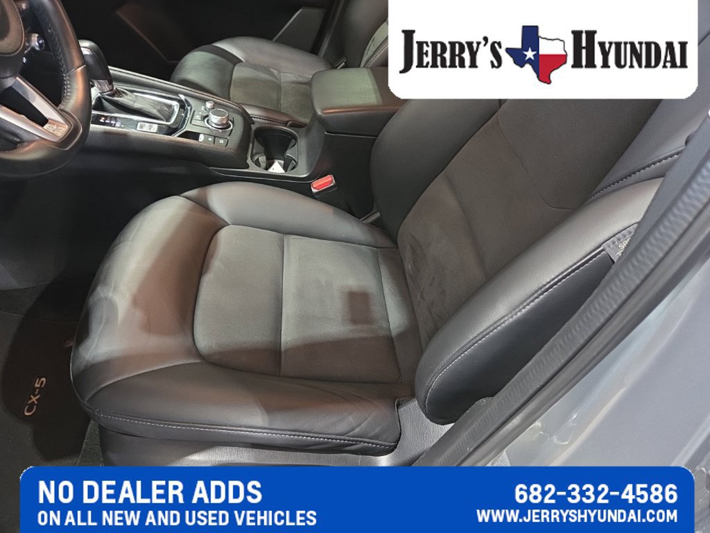 Used 2020 MAZDA CX-5 Touring FWD image 7