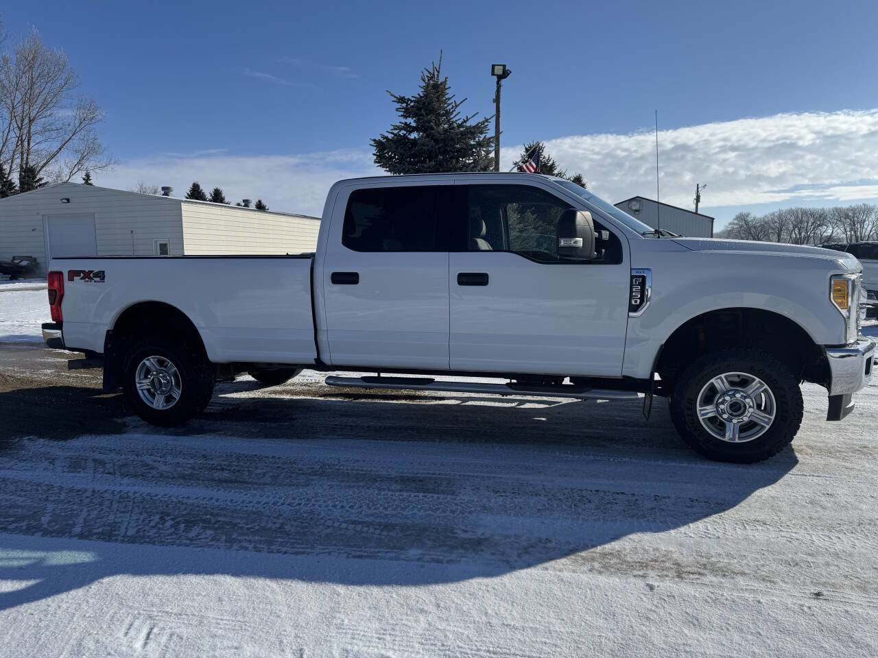 Used 2017 Ford F250 XLT w/ FX4 Off-Road Package image 12