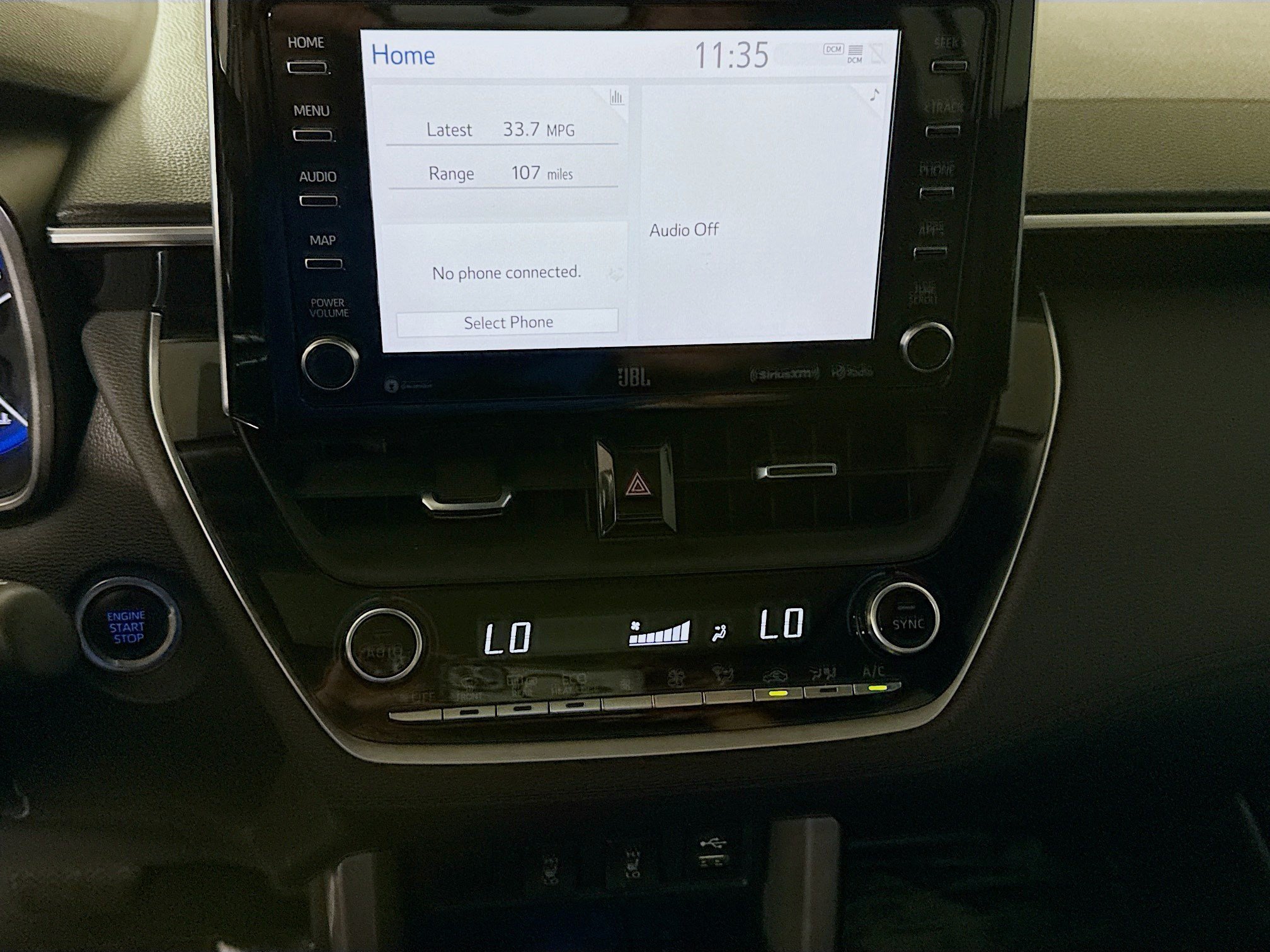 Used 2022 Toyota Corolla Cross XLE FWD image 18