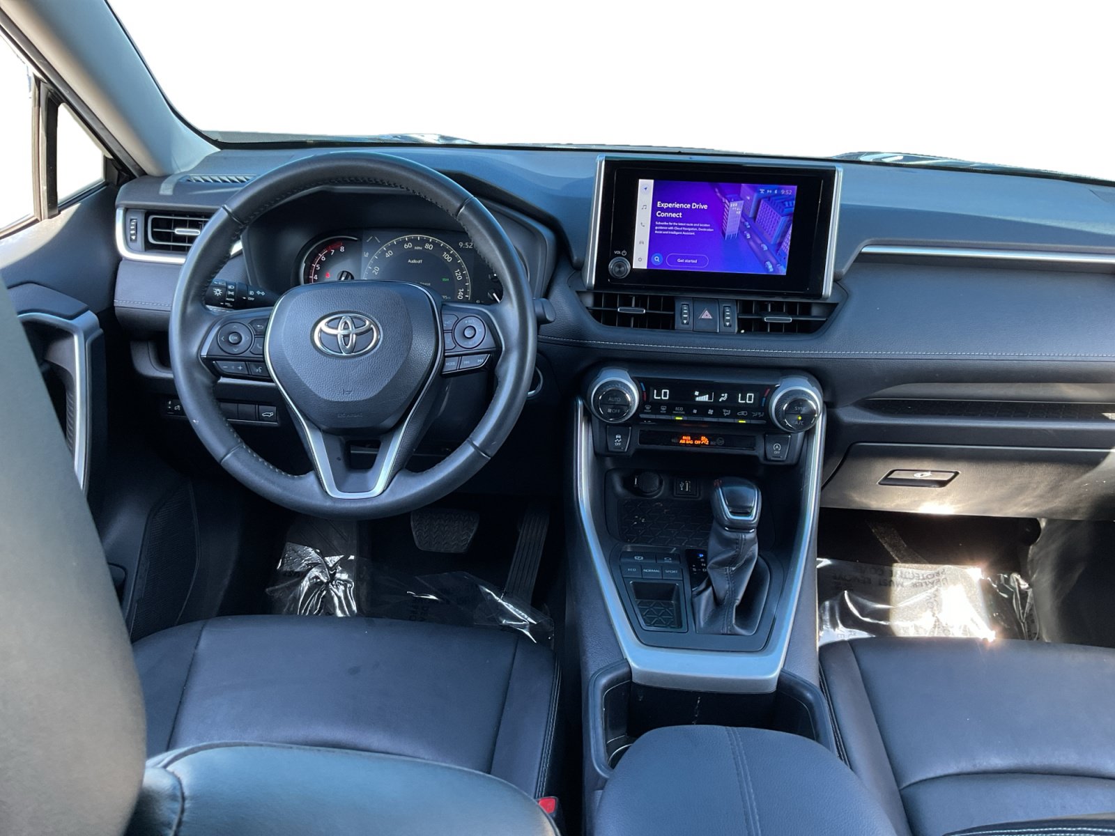 Used 2023 Toyota RAV4 XLE Premium FWD image 13