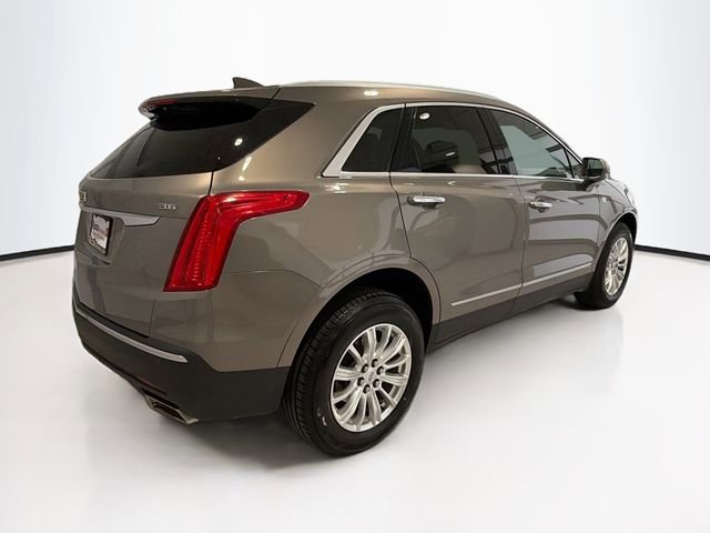 Used 2018 Cadillac XT5 AWD image 6