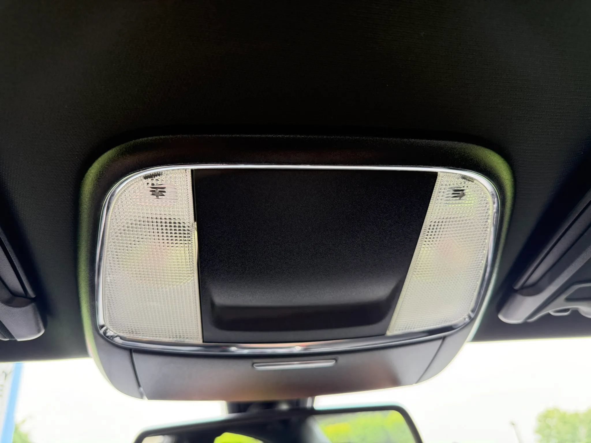 Used 2019 Dodge Charger SXT AWD/4WD image 31