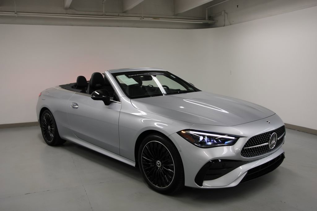 Certified 2025 Mercedes-Benz CLE 300 4MATIC Cabriolet image 22