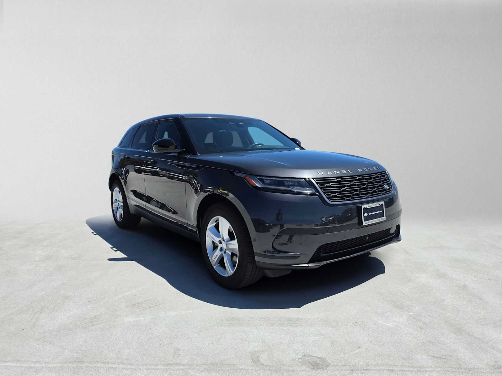 Used 2026 Land Rover Range Rover Velar S AWD/4WD image 7