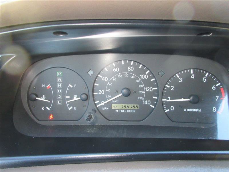 Used 2000 Toyota Camry LE image 12