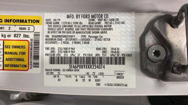 Used 2019 Ford Fusion Titanium FWD image 29