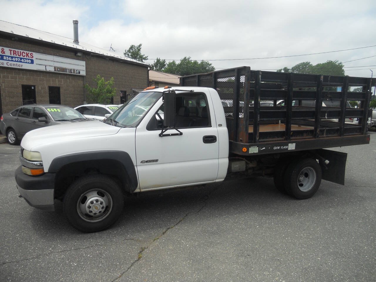 Used 2002 Chevrolet Silverado 3500 2WD Regular Cab image 6