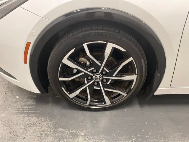 Used 2024 Toyota Prius Prime Premium w/ Advanced Technology Package FWD image 31