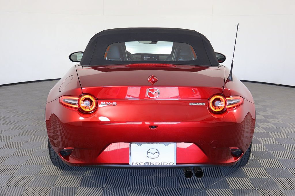 Certified 2025 MAZDA MX-5 Miata Grand Touring w/ Weather Package RWD image 6