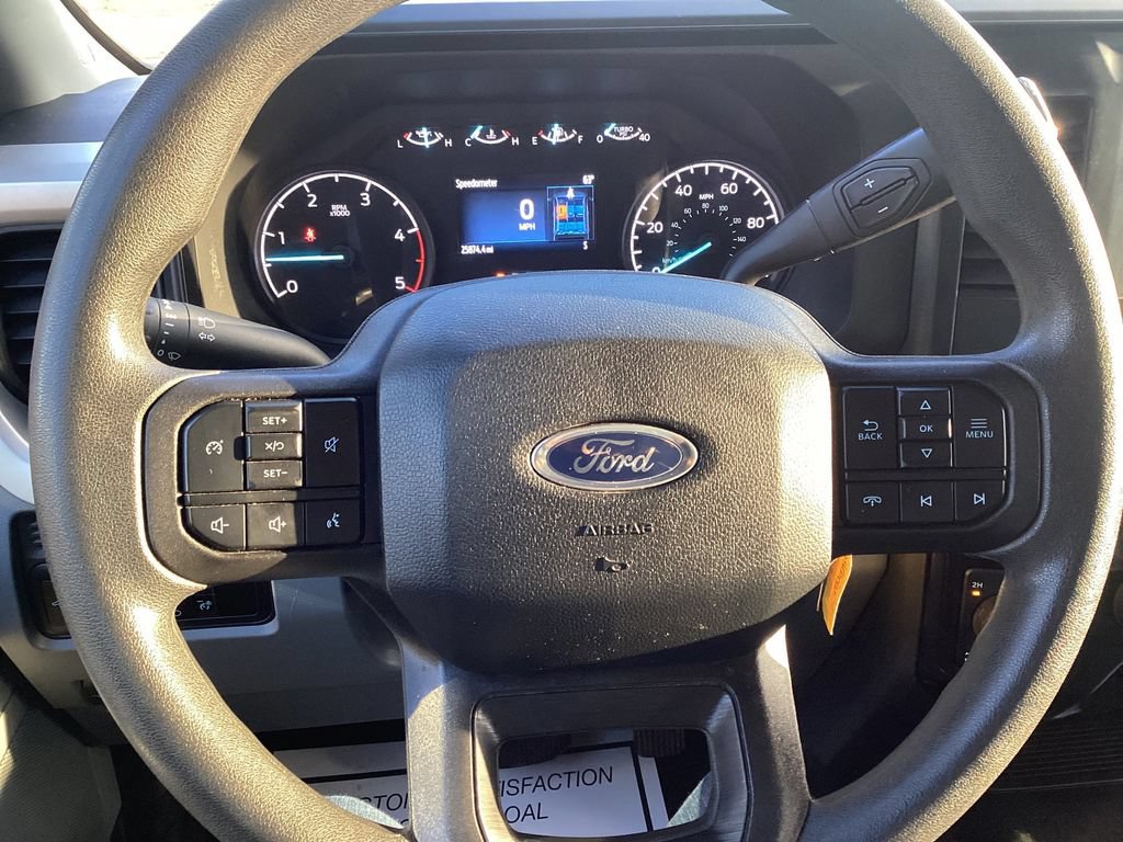 Used 2025 Ford F250 XLT w/ FX4 Off-Road Package AWD/4WD image 19