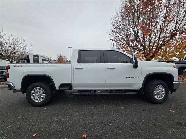 Used 2024 Chevrolet Silverado 2500 LTZ w/ LTZ Convenience Package image 3
