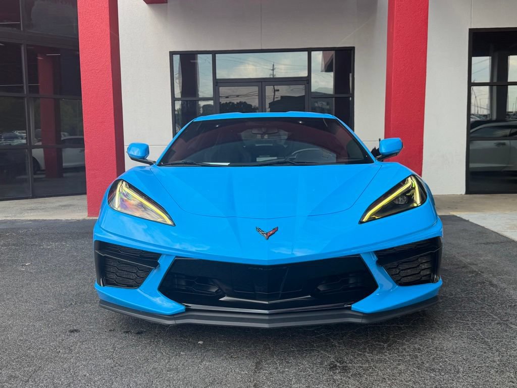 Used 2022 Chevrolet Corvette Stingray Coupe w/ Z51 Performance Package RWD image 4