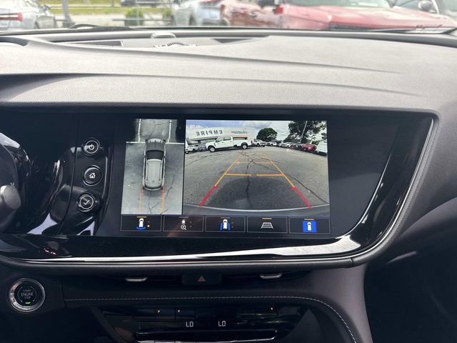 Used 2023 Buick Envision Avenir AWD/4WD image 33
