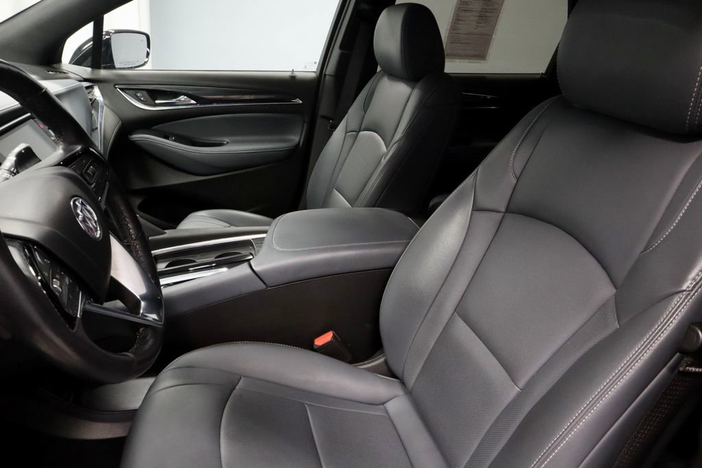 Used 2024 Buick Enclave Essence w/ Sport Touring Edition FWD image 24
