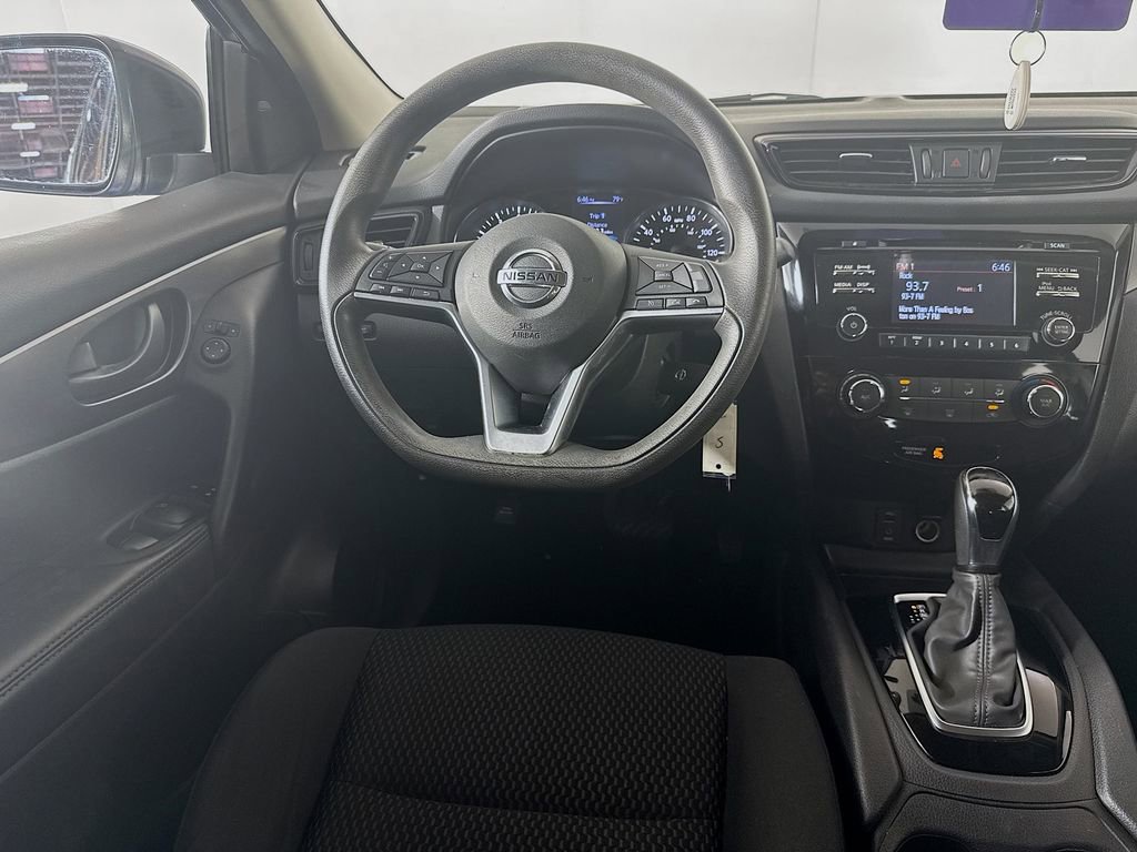Used 2018 Nissan Rogue Sport S w/ S Appearance Package FWD image 25