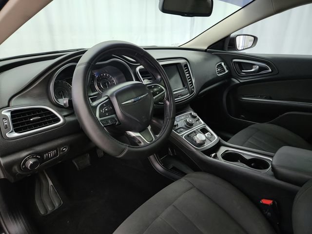 Used 2016 Chrysler 200 Limited w/ Anniversary Edition FWD image 9