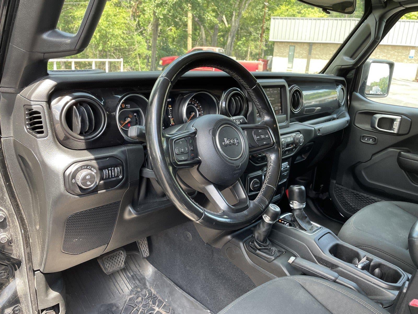 Used 2020 Jeep Gladiator Sport AWD/4WD image 14