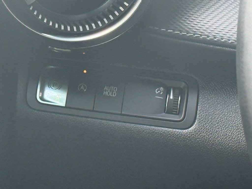 Used 2025 Chevrolet Equinox LT w/ Safety and Technology Package FWD image 20