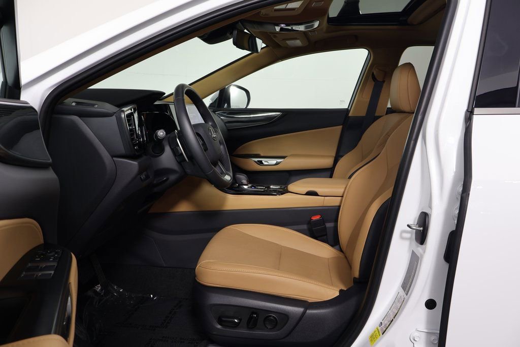 Used 2026 Lexus NX 350h AWD w/ Accessory Package (2T) image 10