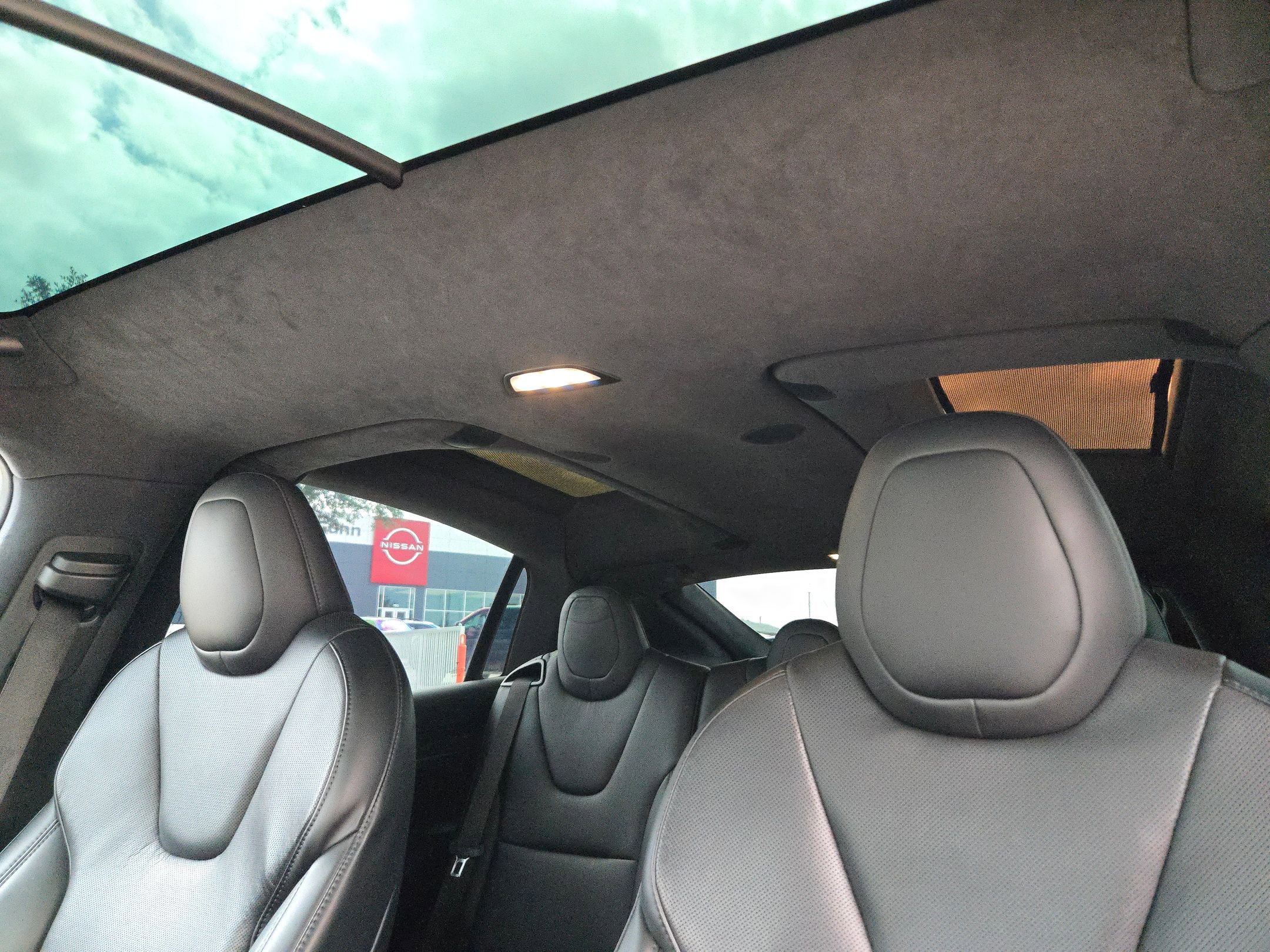 Used 2022 Tesla Model X AWD/4WD image 10