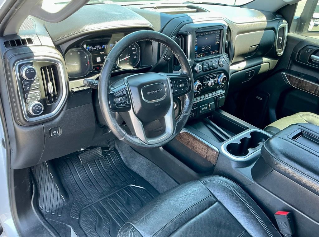 Used 2020 GMC Sierra 3500 Denali w/ Denali Ultimate Package AWD/4WD image 42