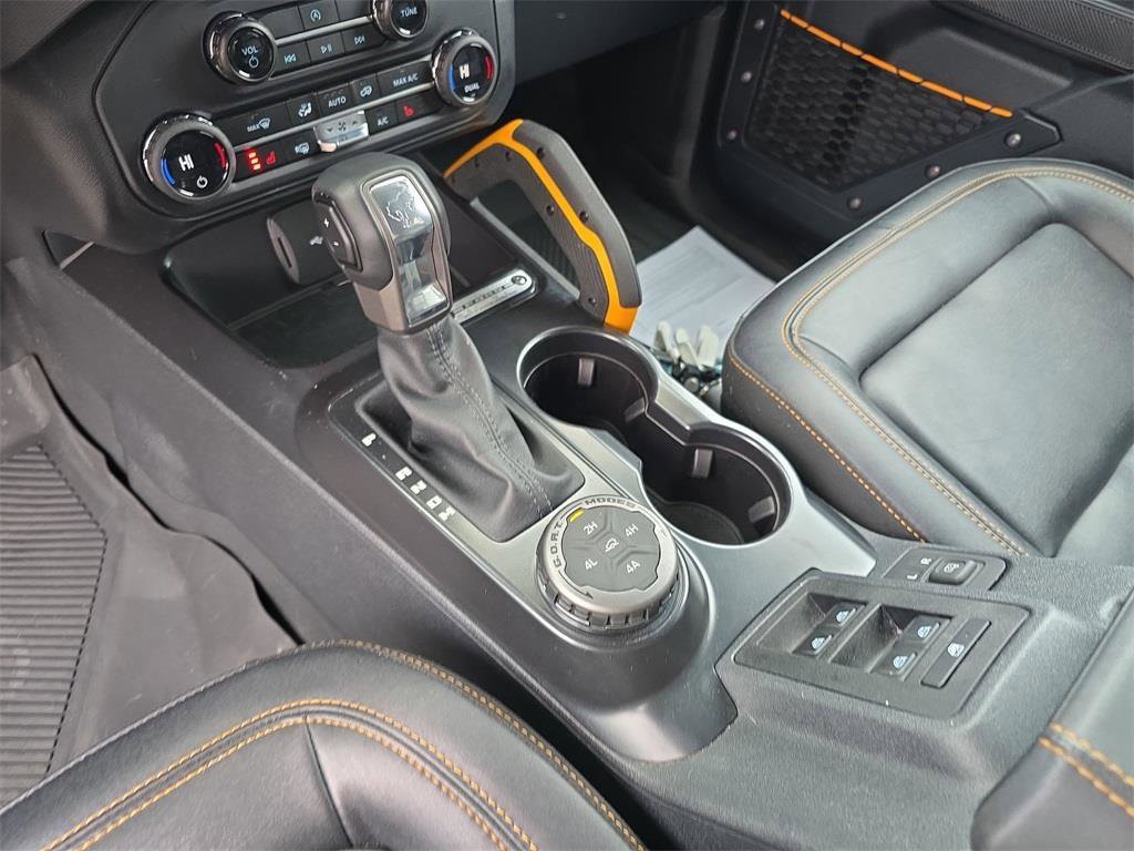 Used 2024 Ford Bronco Badlands w/ Sasquatch Package image 29