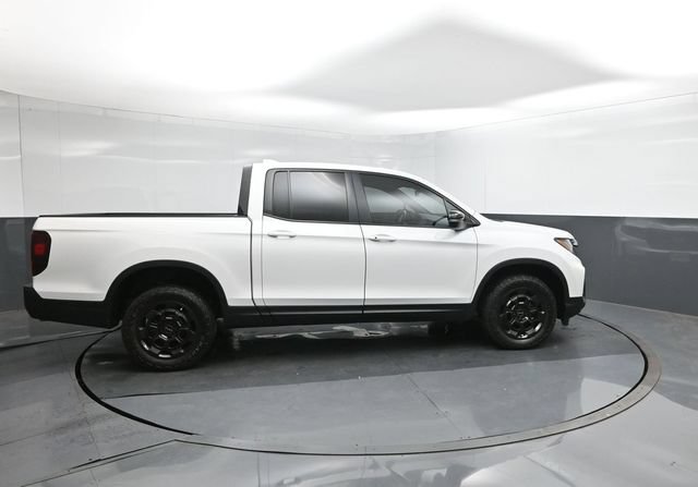 Used 2025 Honda Ridgeline TrailSport+ image 11