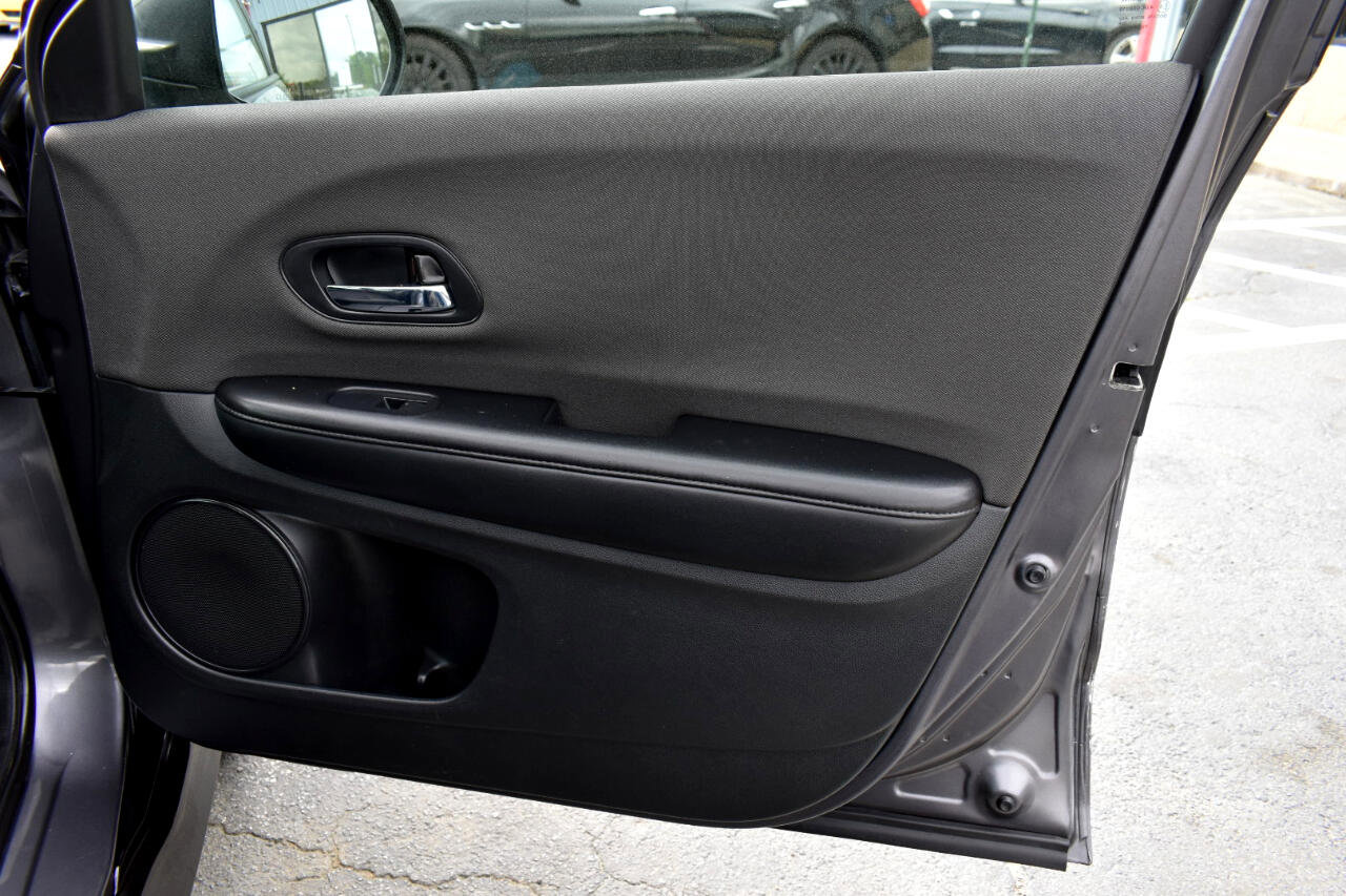 Used 2019 Honda HR-V Sport image 35