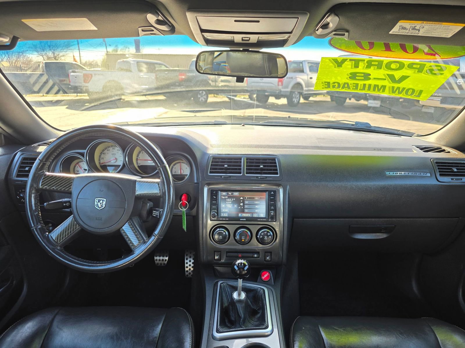 Used 2010 Dodge Challenger R/T image 14