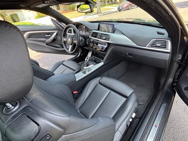 Used 2019 BMW 440i Coupe w/ M Sport Package RWD image 26