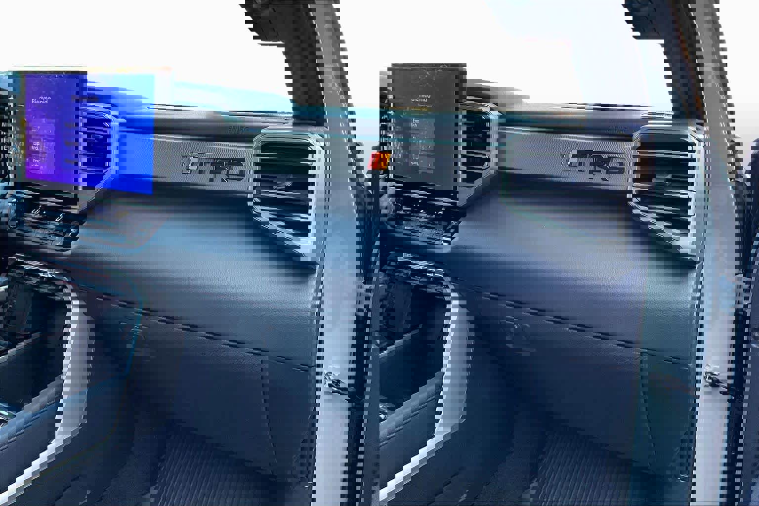 Used 2025 Toyota Tundra Limited image 18