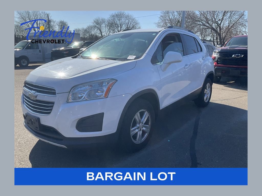 Used 2015 Chevrolet Trax LT w/ LT Plus Package AWD/4WD image 1