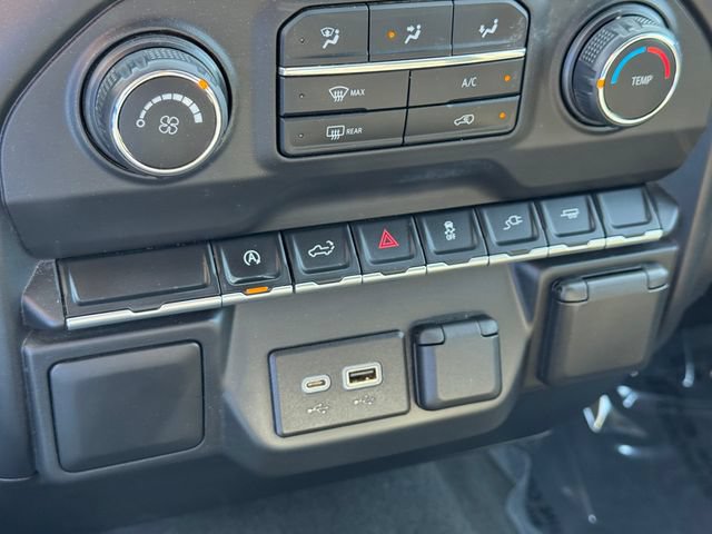 Certified 2021 Chevrolet Silverado 1500 Custom RWD image 19