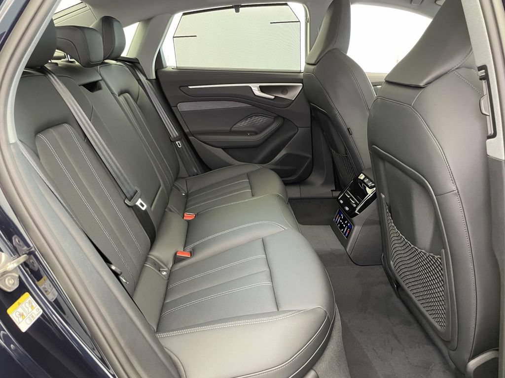 New 2026 Audi A6 Premium Plus AWD/4WD image 22