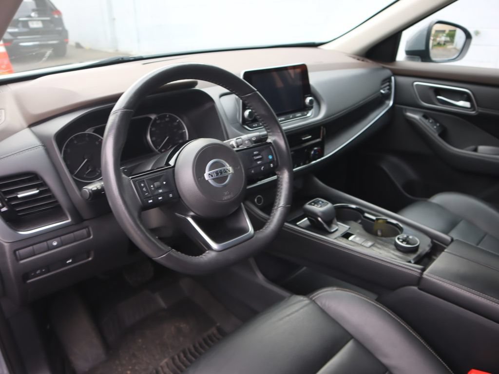 Used 2021 Nissan Rogue SL AWD/4WD image 9