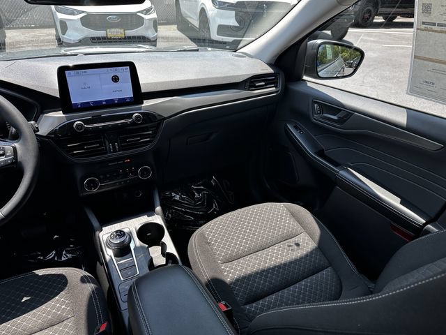 Certified 2023 Ford Escape Active AWD/4WD image 17