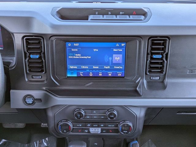 Used 2023 Ford Bronco Black Diamond image 18