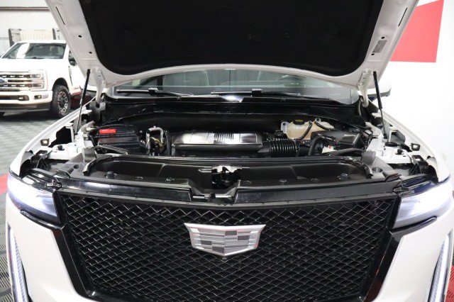 Used 2023 Cadillac Escalade Sport w/ Touring Package AWD/4WD image 83