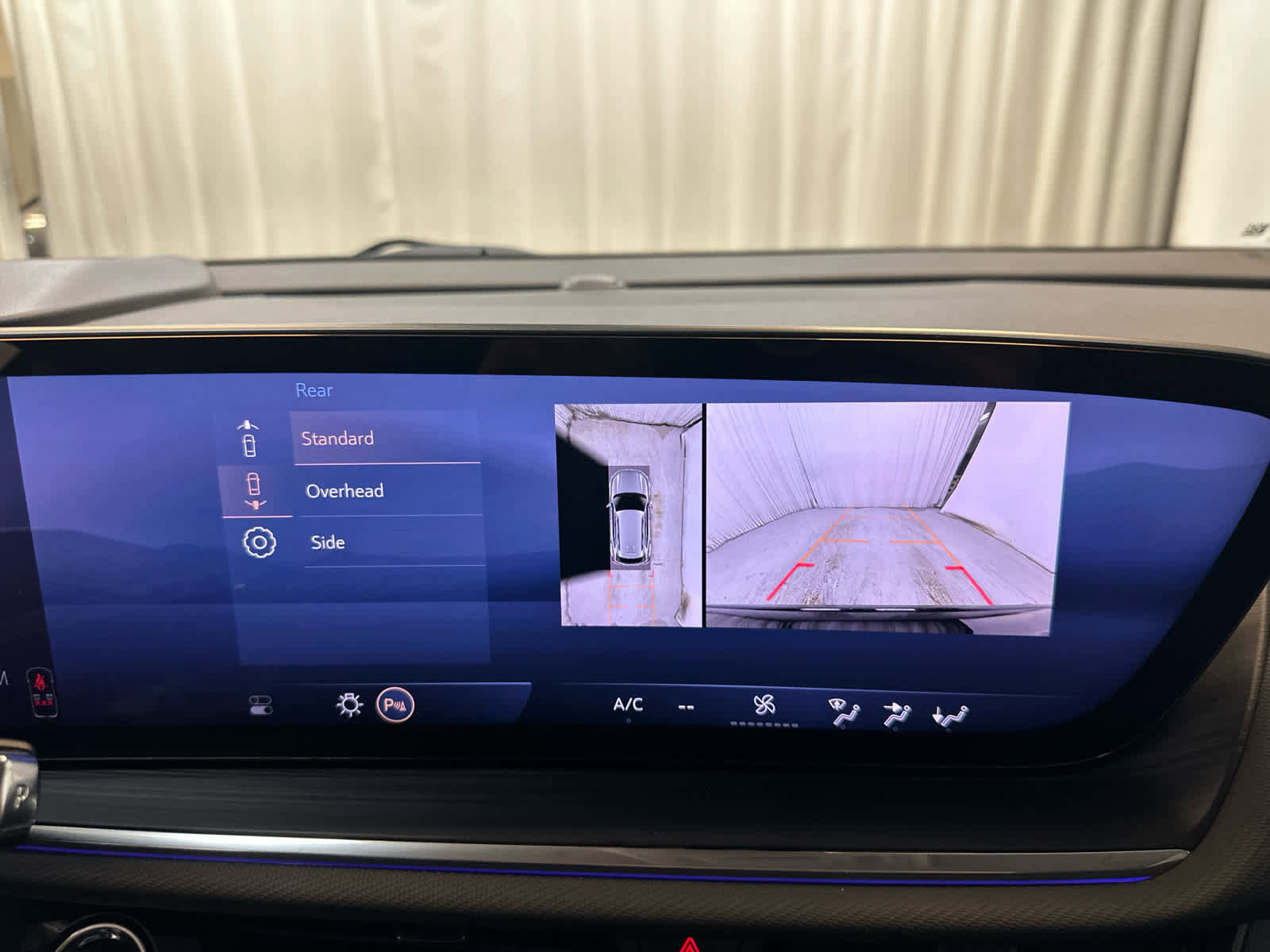 Certified 2025 Buick Envision Preferred image 31