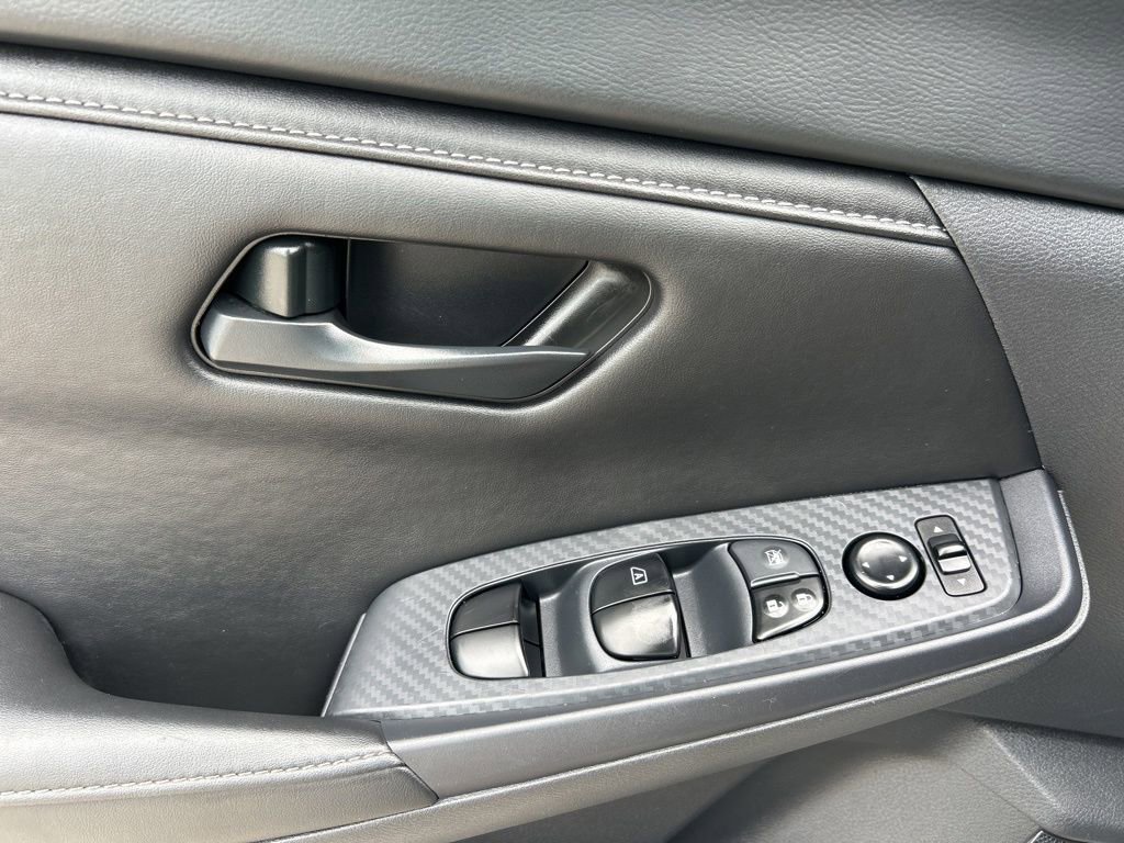 Used 2024 Nissan Sentra S FWD image 18