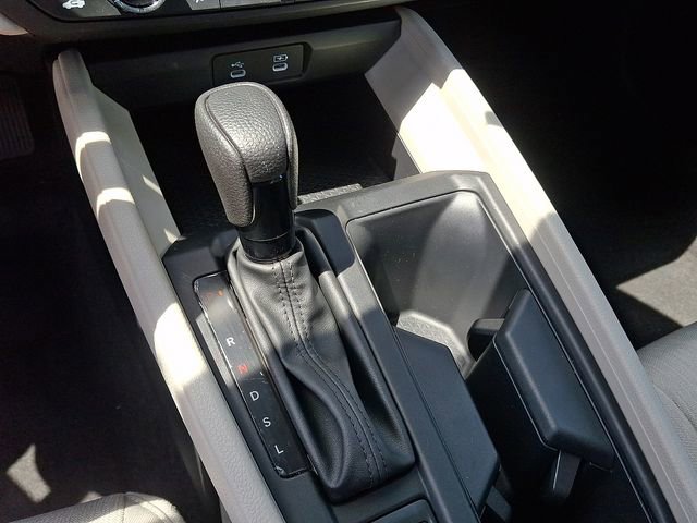 Used 2025 Honda Accord SE image 12