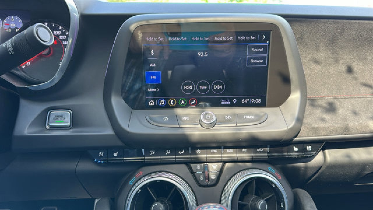 Used 2019 Chevrolet Camaro ZL1 image 18