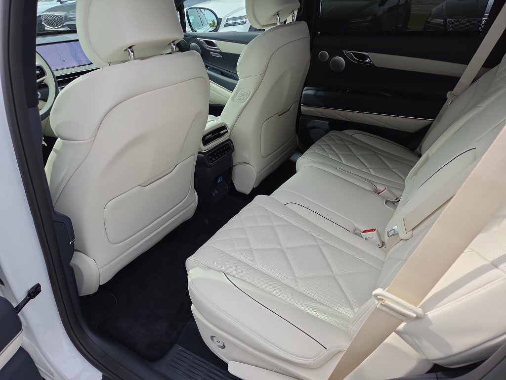 New 2027 Genesis GV80 3.5T Prestige AWD/4WD image 30