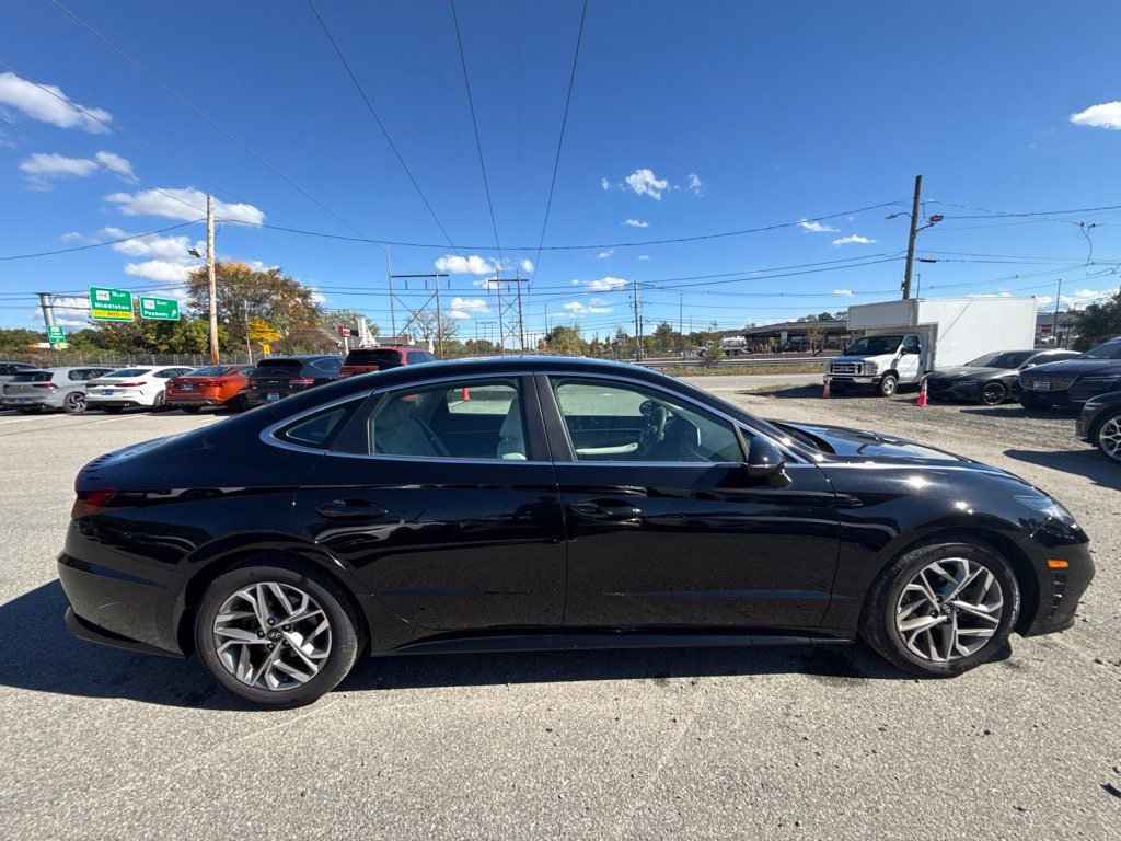 Used 2023 Hyundai Sonata SEL FWD image 6