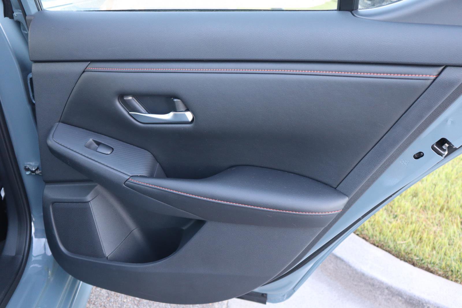 Used 2024 Nissan Sentra SR image 40