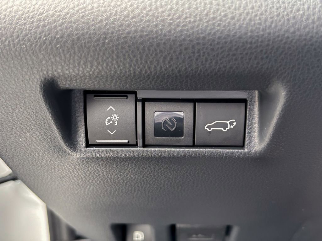 New 2026 Toyota RAV4 XLE image 28