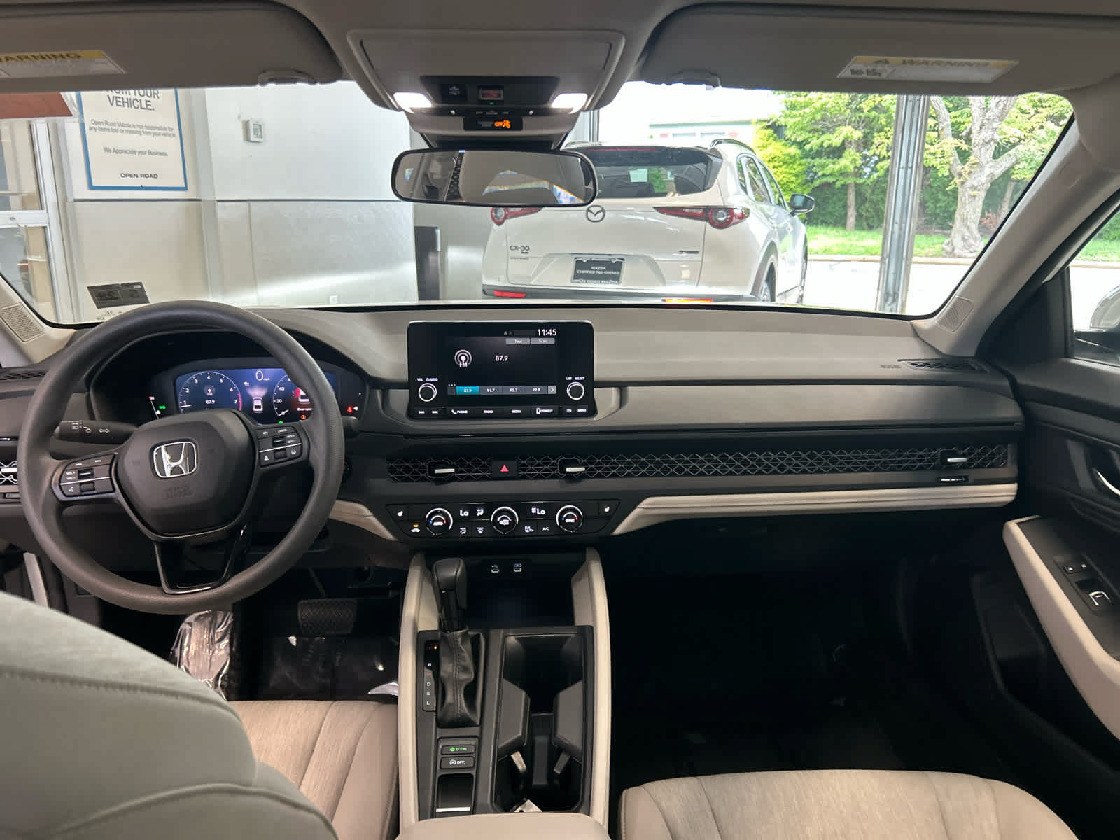 Used 2023 Honda Accord EX image 19